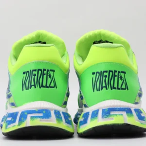 TRIGRECA Green and Blue