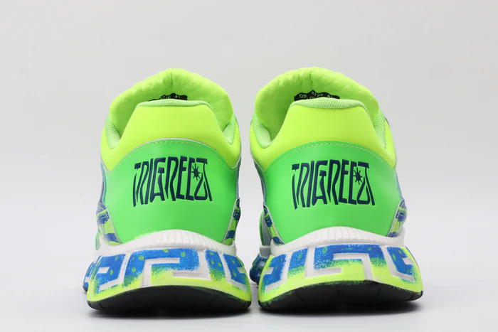 TRIGRECA Green and Blue
