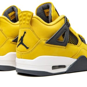 Jordan 4 Retro Lightning (Special Box)