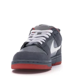 Nike SB Dunk Low Staple NYC Pigeon